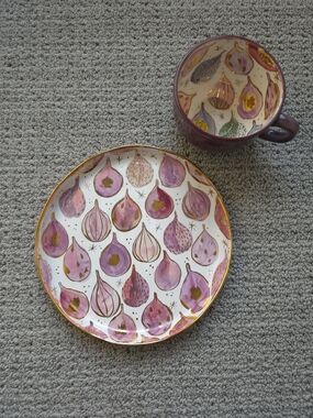 Hand-Painted Fig Motif Ceramic Plate and Mug - Pink & Gold
